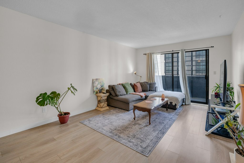 #408 – 755 Hillside Avenue – photo 02