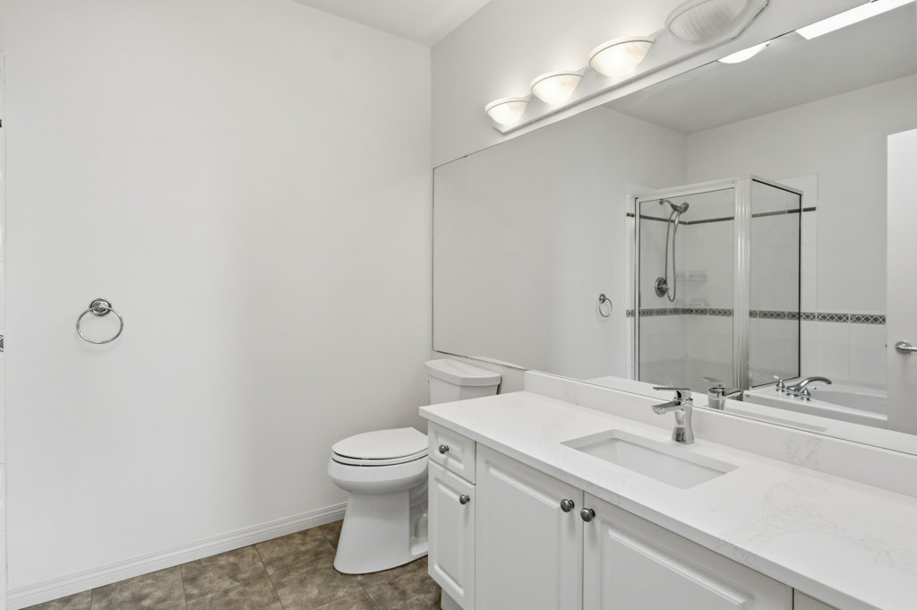 #409 – 380 Waterfront Crescent – photo 23